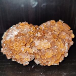 Argonite Cluster